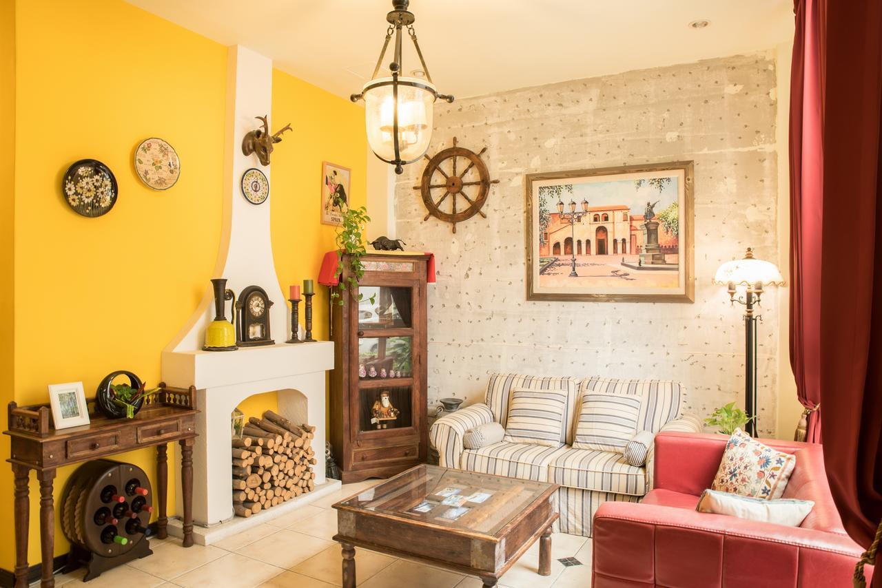 Mallorca Homestay Hualien City Exterior photo